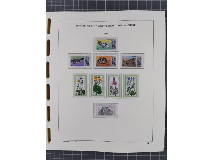 1945/90, ungebrauchte und postfrische Sammlung, oftmals komplett, dabei Bund/Berlin und DDR, DDR mit guten Dienstmarken inkl.