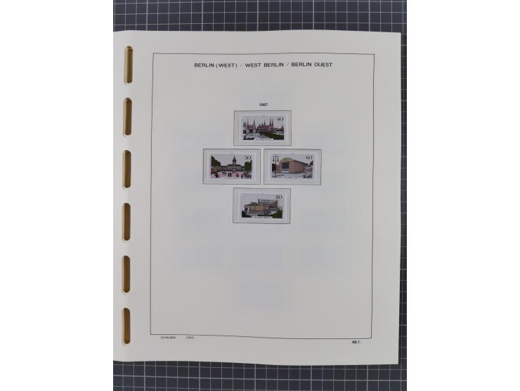 1945/90, ungebrauchte und postfrische Sammlung, oftmals komplett, dabei Bund/Berlin und DDR, DDR mit guten Dienstmarken inkl.