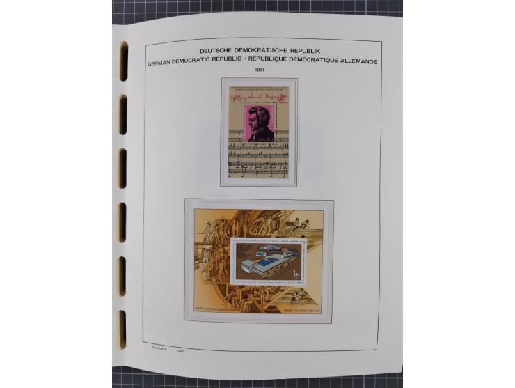 1945/90, ungebrauchte und postfrische Sammlung, oftmals komplett, dabei Bund/Berlin und DDR, DDR mit guten Dienstmarken inkl.