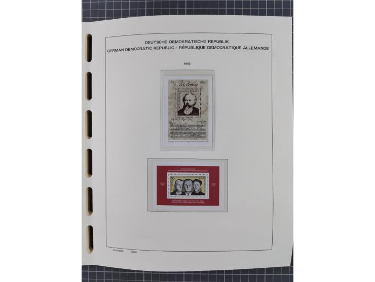 1945/90, ungebrauchte und postfrische Sammlung, oftmals komplett, dabei Bund/Berlin und DDR, DDR mit guten Dienstmarken inkl.