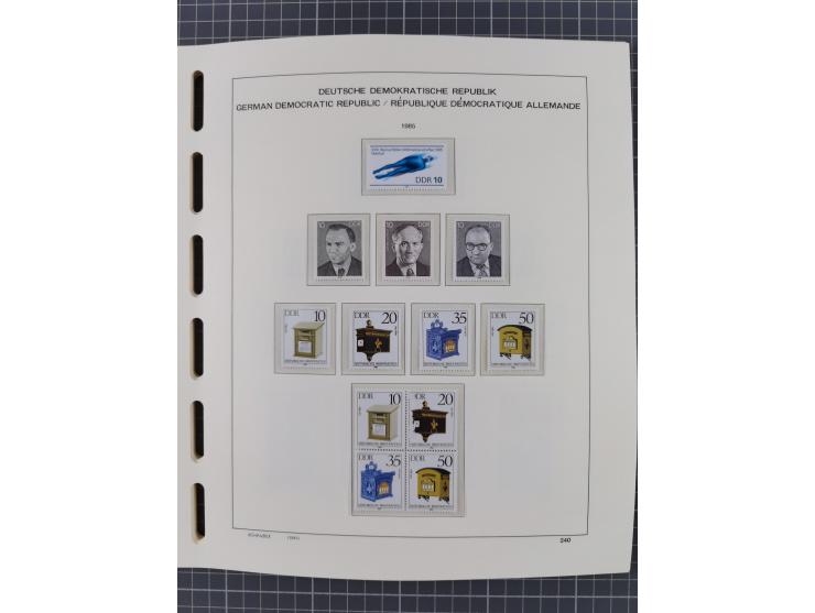 1945/90, ungebrauchte und postfrische Sammlung, oftmals komplett, dabei Bund/Berlin und DDR, DDR mit guten Dienstmarken inkl.