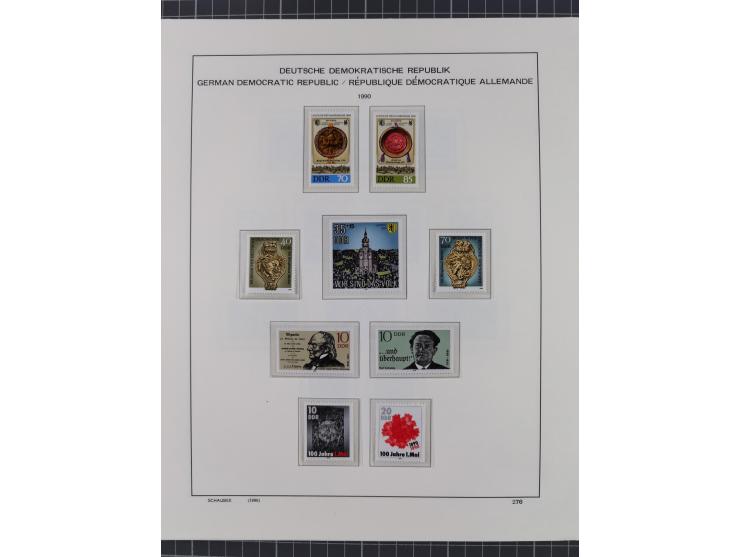1945/90, ungebrauchte und postfrische Sammlung, oftmals komplett, dabei Bund/Berlin und DDR, DDR mit guten Dienstmarken inkl.