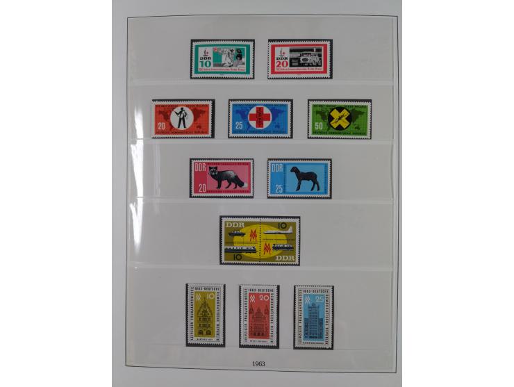 1948/2001, vorwiegend postfrische Sammlung, dabei Bund, Berlin und DDR in den Hauptnummern augenscheinlich komplett, außerdem