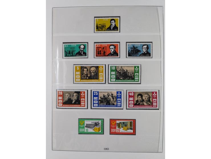 1948/2001, vorwiegend postfrische Sammlung, dabei Bund, Berlin und DDR in den Hauptnummern augenscheinlich komplett, außerdem