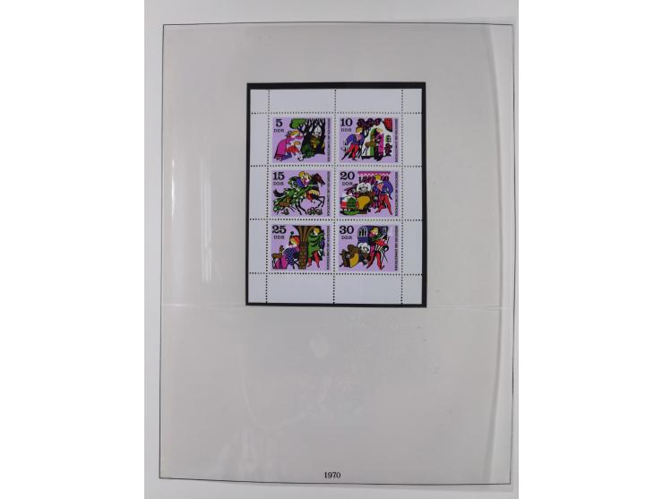 1948/2001, vorwiegend postfrische Sammlung, dabei Bund, Berlin und DDR in den Hauptnummern augenscheinlich komplett, außerdem