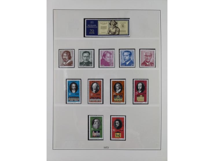 1948/2001, vorwiegend postfrische Sammlung, dabei Bund, Berlin und DDR in den Hauptnummern augenscheinlich komplett, außerdem