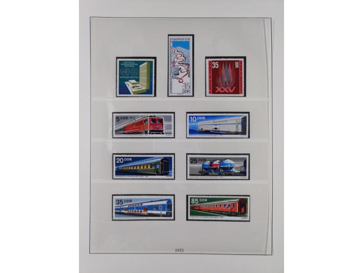 1948/2001, vorwiegend postfrische Sammlung, dabei Bund, Berlin und DDR in den Hauptnummern augenscheinlich komplett, außerdem