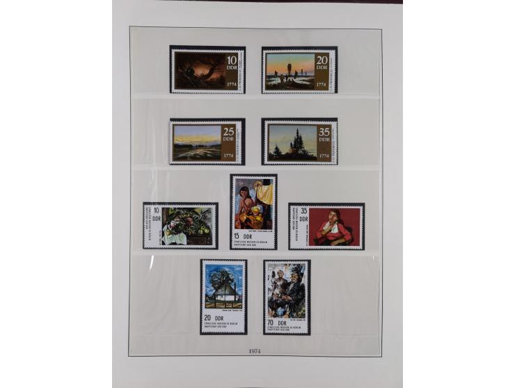 1948/2001, vorwiegend postfrische Sammlung, dabei Bund, Berlin und DDR in den Hauptnummern augenscheinlich komplett, außerdem