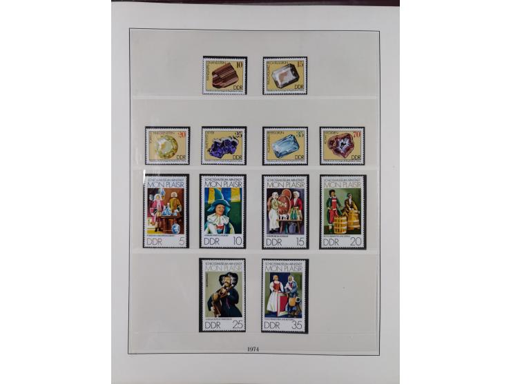 1948/2001, vorwiegend postfrische Sammlung, dabei Bund, Berlin und DDR in den Hauptnummern augenscheinlich komplett, außerdem