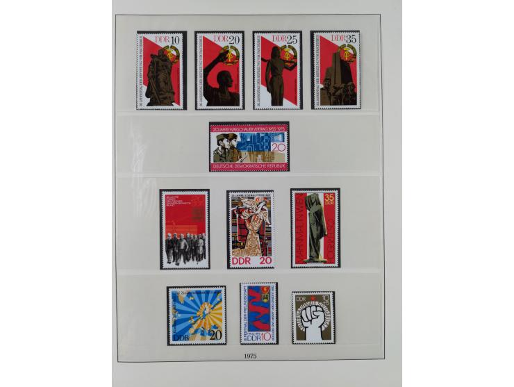 1948/2001, vorwiegend postfrische Sammlung, dabei Bund, Berlin und DDR in den Hauptnummern augenscheinlich komplett, außerdem