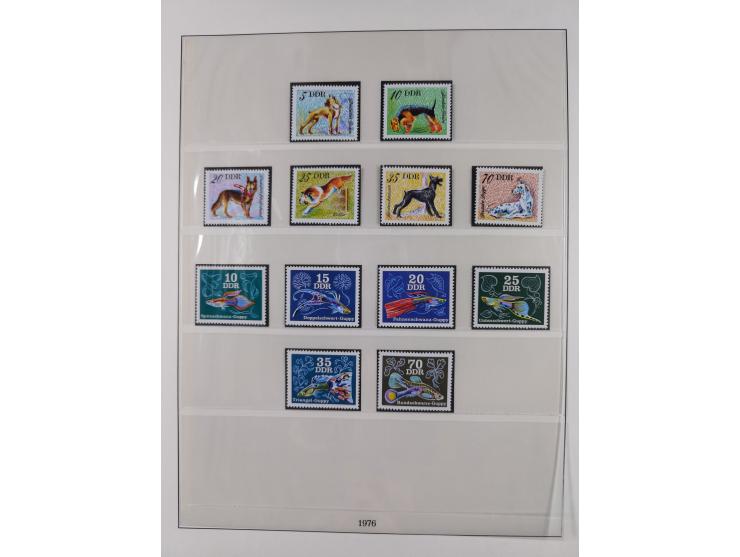 1948/2001, vorwiegend postfrische Sammlung, dabei Bund, Berlin und DDR in den Hauptnummern augenscheinlich komplett, außerdem