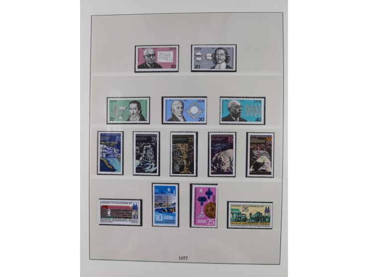 1948/2001, vorwiegend postfrische Sammlung, dabei Bund, Berlin und DDR in den Hauptnummern augenscheinlich komplett, außerdem