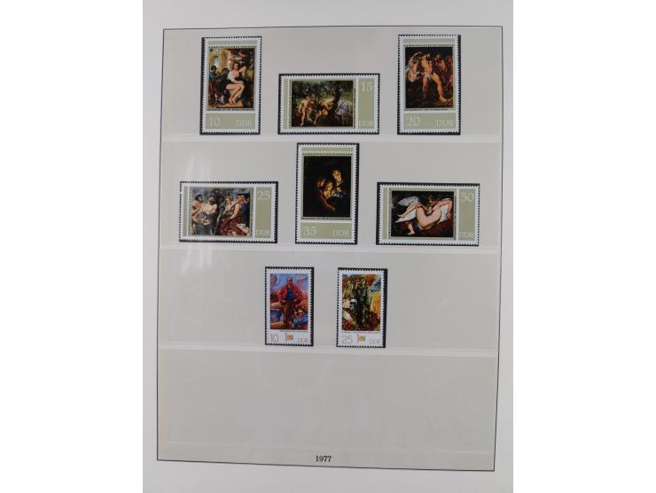 1948/2001, vorwiegend postfrische Sammlung, dabei Bund, Berlin und DDR in den Hauptnummern augenscheinlich komplett, außerdem