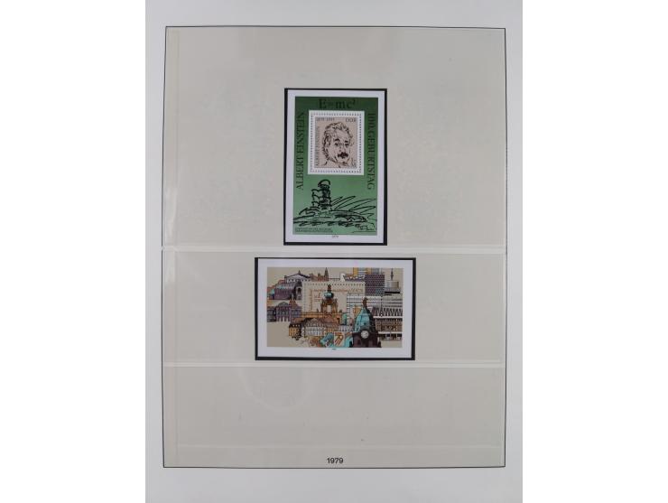 1948/2001, vorwiegend postfrische Sammlung, dabei Bund, Berlin und DDR in den Hauptnummern augenscheinlich komplett, außerdem