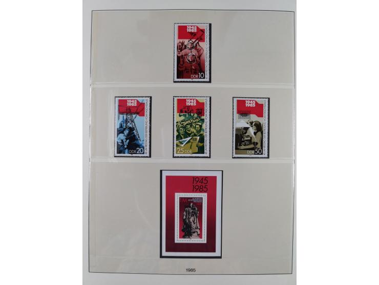 1948/2001, vorwiegend postfrische Sammlung, dabei Bund, Berlin und DDR in den Hauptnummern augenscheinlich komplett, außerdem