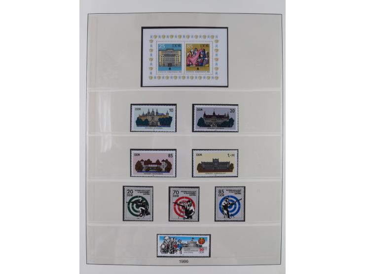 1948/2001, vorwiegend postfrische Sammlung, dabei Bund, Berlin und DDR in den Hauptnummern augenscheinlich komplett, außerdem