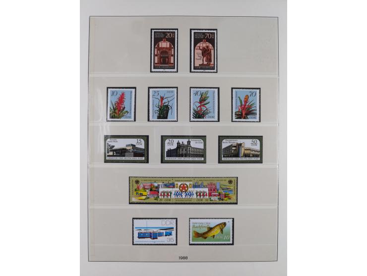 1948/2001, vorwiegend postfrische Sammlung, dabei Bund, Berlin und DDR in den Hauptnummern augenscheinlich komplett, außerdem