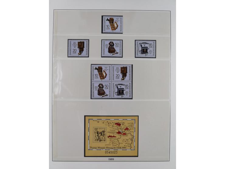 1948/2001, vorwiegend postfrische Sammlung, dabei Bund, Berlin und DDR in den Hauptnummern augenscheinlich komplett, außerdem