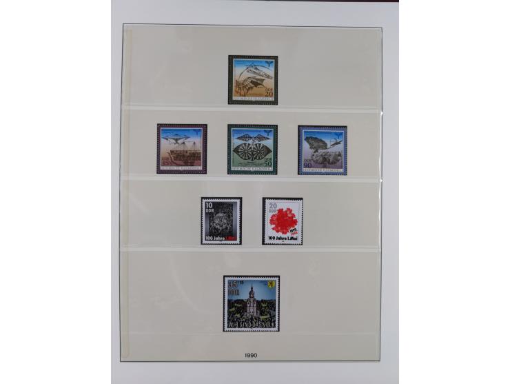 1948/2001, vorwiegend postfrische Sammlung, dabei Bund, Berlin und DDR in den Hauptnummern augenscheinlich komplett, außerdem