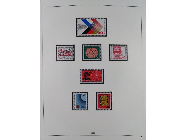 1948/2001, vorwiegend postfrische Sammlung, dabei Bund, Berlin und DDR in den Hauptnummern augenscheinlich komplett, außerdem