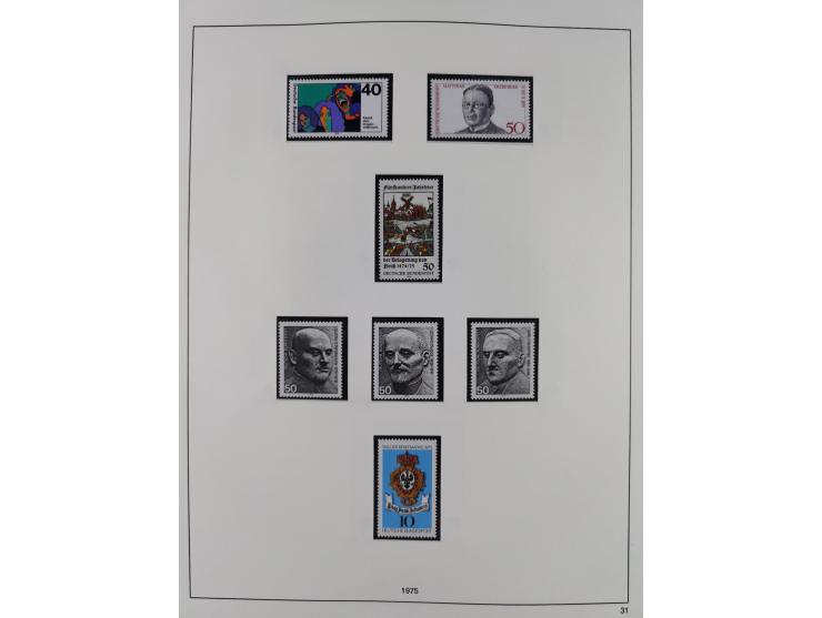 1948/2001, vorwiegend postfrische Sammlung, dabei Bund, Berlin und DDR in den Hauptnummern augenscheinlich komplett, außerdem