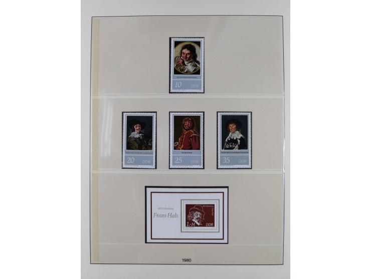 1948/2001, vorwiegend postfrische Sammlung, dabei Bund, Berlin und DDR in den Hauptnummern augenscheinlich komplett, außerdem