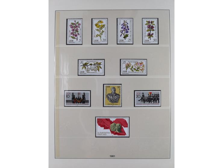 1948/2001, vorwiegend postfrische Sammlung, dabei Bund, Berlin und DDR in den Hauptnummern augenscheinlich komplett, außerdem