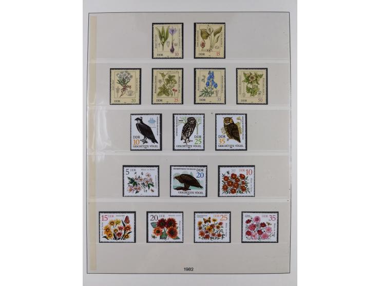 1948/2001, vorwiegend postfrische Sammlung, dabei Bund, Berlin und DDR in den Hauptnummern augenscheinlich komplett, außerdem