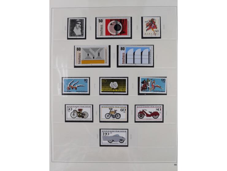 1948/2001, vorwiegend postfrische Sammlung, dabei Bund, Berlin und DDR in den Hauptnummern augenscheinlich komplett, außerdem