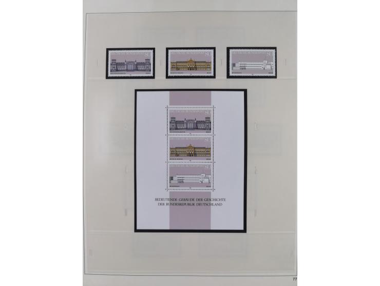 1948/2001, vorwiegend postfrische Sammlung, dabei Bund, Berlin und DDR in den Hauptnummern augenscheinlich komplett, außerdem