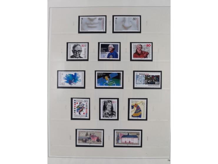 1948/2001, vorwiegend postfrische Sammlung, dabei Bund, Berlin und DDR in den Hauptnummern augenscheinlich komplett, außerdem