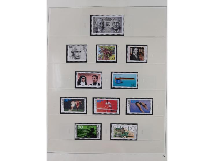 1948/2001, vorwiegend postfrische Sammlung, dabei Bund, Berlin und DDR in den Hauptnummern augenscheinlich komplett, außerdem