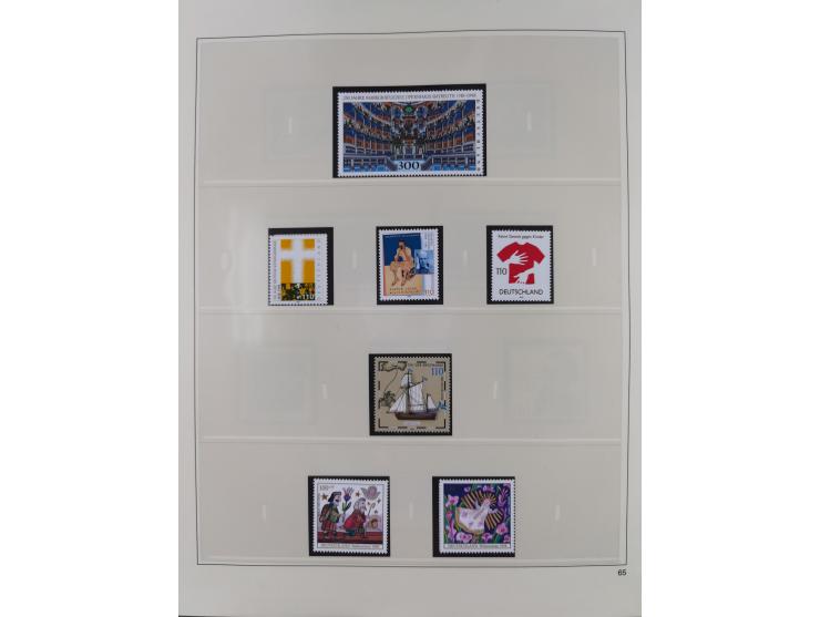 1948/2001, vorwiegend postfrische Sammlung, dabei Bund, Berlin und DDR in den Hauptnummern augenscheinlich komplett, außerdem