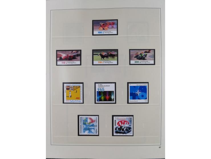 1948/2001, vorwiegend postfrische Sammlung, dabei Bund, Berlin und DDR in den Hauptnummern augenscheinlich komplett, außerdem