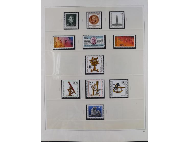 1948/2001, vorwiegend postfrische Sammlung, dabei Bund, Berlin und DDR in den Hauptnummern augenscheinlich komplett, außerdem