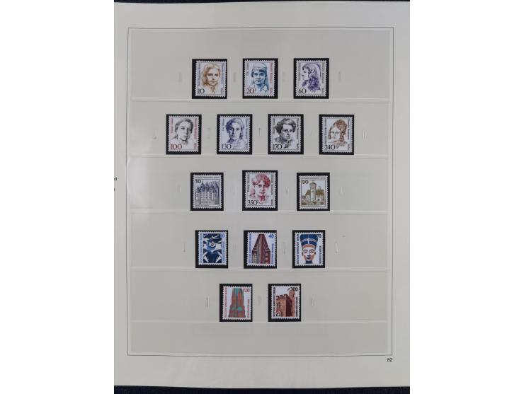 1948/2001, vorwiegend postfrische Sammlung, dabei Bund, Berlin und DDR in den Hauptnummern augenscheinlich komplett, außerdem