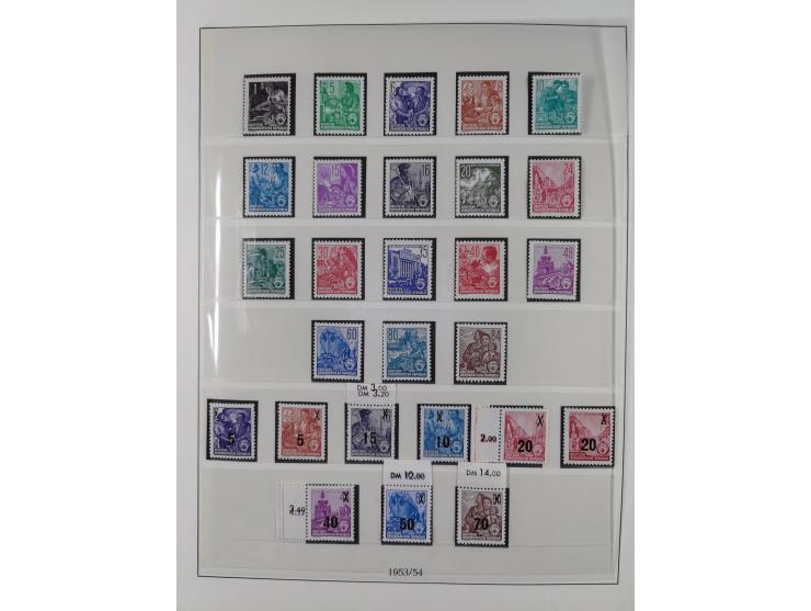 1948/2001, vorwiegend postfrische Sammlung, dabei Bund, Berlin und DDR in den Hauptnummern augenscheinlich komplett, außerdem