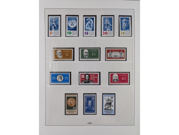 1948/2001, vorwiegend postfrische Sammlung, dabei Bund, Berlin und DDR in den Hauptnummern augenscheinlich komplett, außerdem