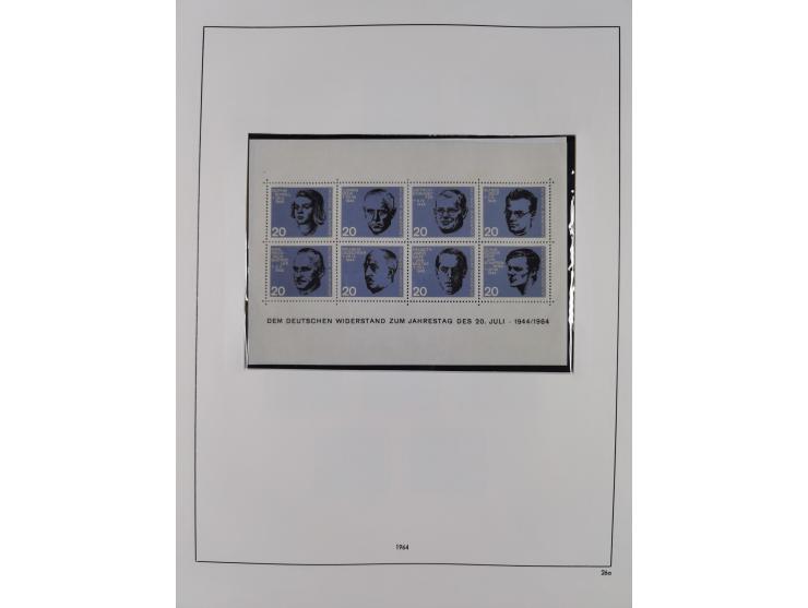 1948/2001, vorwiegend postfrische Sammlung, dabei Bund, Berlin und DDR in den Hauptnummern augenscheinlich komplett, außerdem