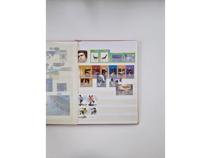 1858/1997, used, unused and mint never hinged collection, including some better issues, like Mi.-Nr. 152, 200-201, 337-41 unu