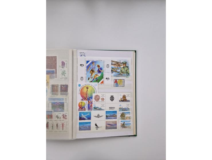 1858/1997, used, unused and mint never hinged collection, including some better issues, like Mi.-Nr. 152, 200-201, 337-41 unu