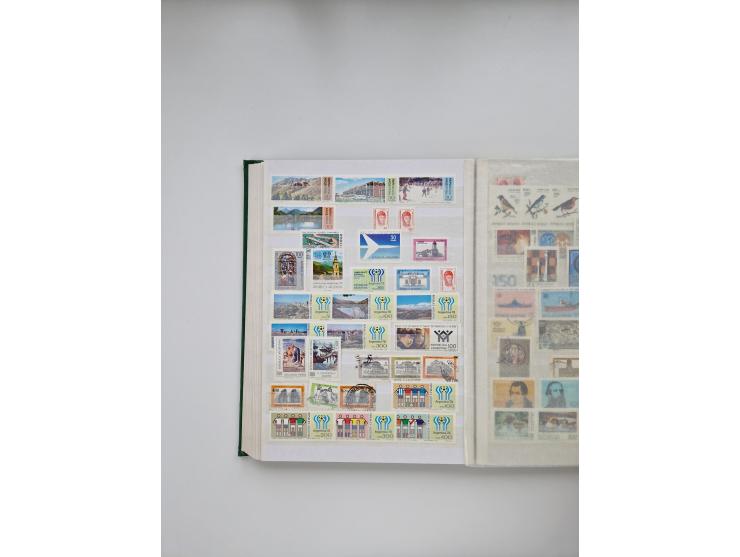 1858/1997, used, unused and mint never hinged collection, including some better issues, like Mi.-Nr. 152, 200-201, 337-41 unu