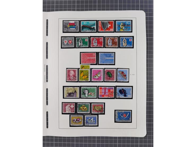 1850/2011, vorwiegend gestempelte Sammlung mit einigen Briefen, dabei Block 1 auf R-Brief, &nbsp;Block 2 mit Ersttagsstempel,