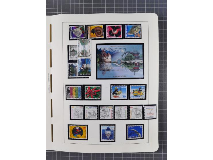 1850/2011, vorwiegend gestempelte Sammlung mit einigen Briefen, dabei Block 1 auf R-Brief, &nbsp;Block 2 mit Ersttagsstempel,