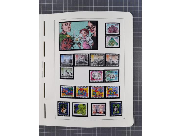 1850/2011, vorwiegend gestempelte Sammlung mit einigen Briefen, dabei Block 1 auf R-Brief, &nbsp;Block 2 mit Ersttagsstempel,