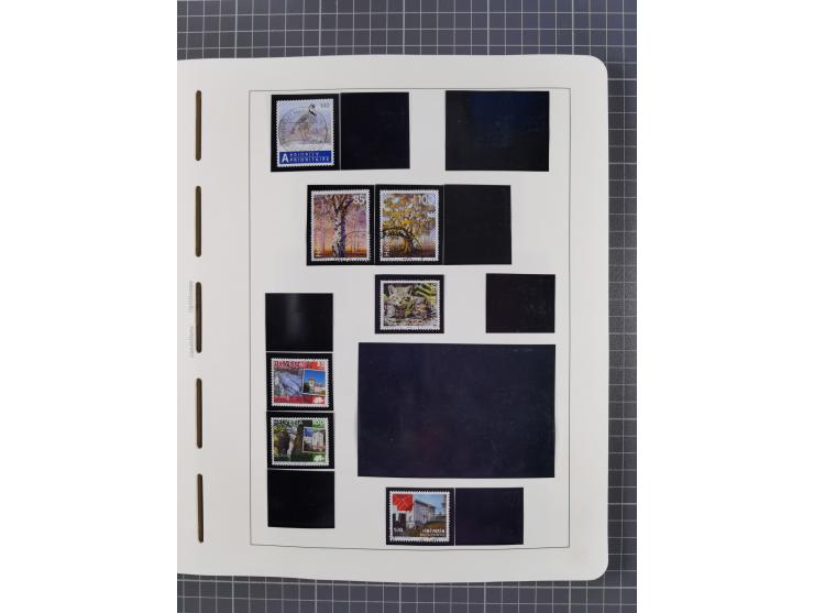 1850/2011, vorwiegend gestempelte Sammlung mit einigen Briefen, dabei Block 1 auf R-Brief, &nbsp;Block 2 mit Ersttagsstempel,