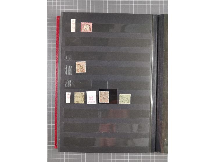 BERLIN-WESEL, kleine gestempelte Sammlung mit ca. 200 Werten, dabei u.a. Mi.-Nr. 1 im waagerechten Paar “WESEL” sowie "STRASS