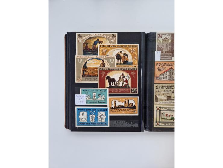 Notgeld-Serienscheine, saubere Sammlung in 16 meist dicken Steckalben, sauber nach Orten und Serien sortiert, überschlägig et