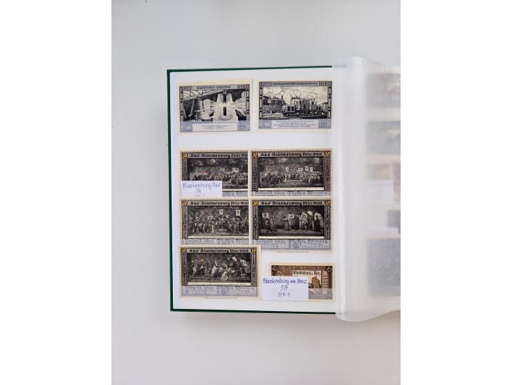 Notgeld-Serienscheine, saubere Sammlung in 16 meist dicken Steckalben, sauber nach Orten und Serien sortiert, überschlägig et