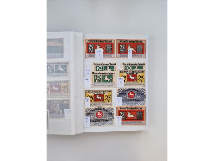 Notgeld-Serienscheine, saubere Sammlung in 16 meist dicken Steckalben, sauber nach Orten und Serien sortiert, überschlägig et